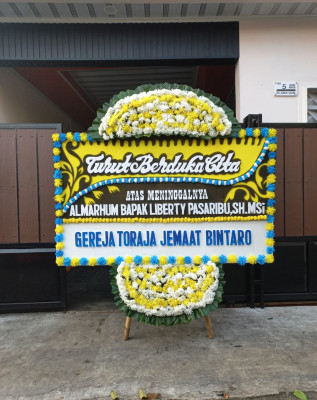 Papan Bunga Duka di Sungainangka